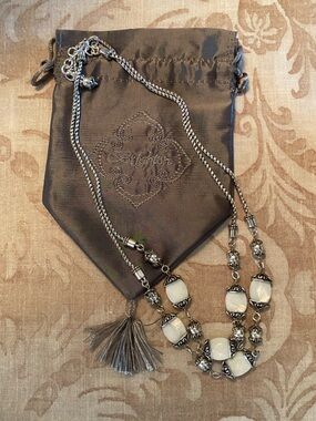 🤍🩶NWOT Brighton Necklace!🩶🤍